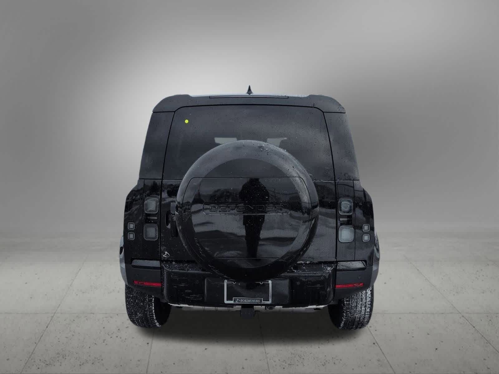 Thumbnail: 2026 Land Rover Defender - 5