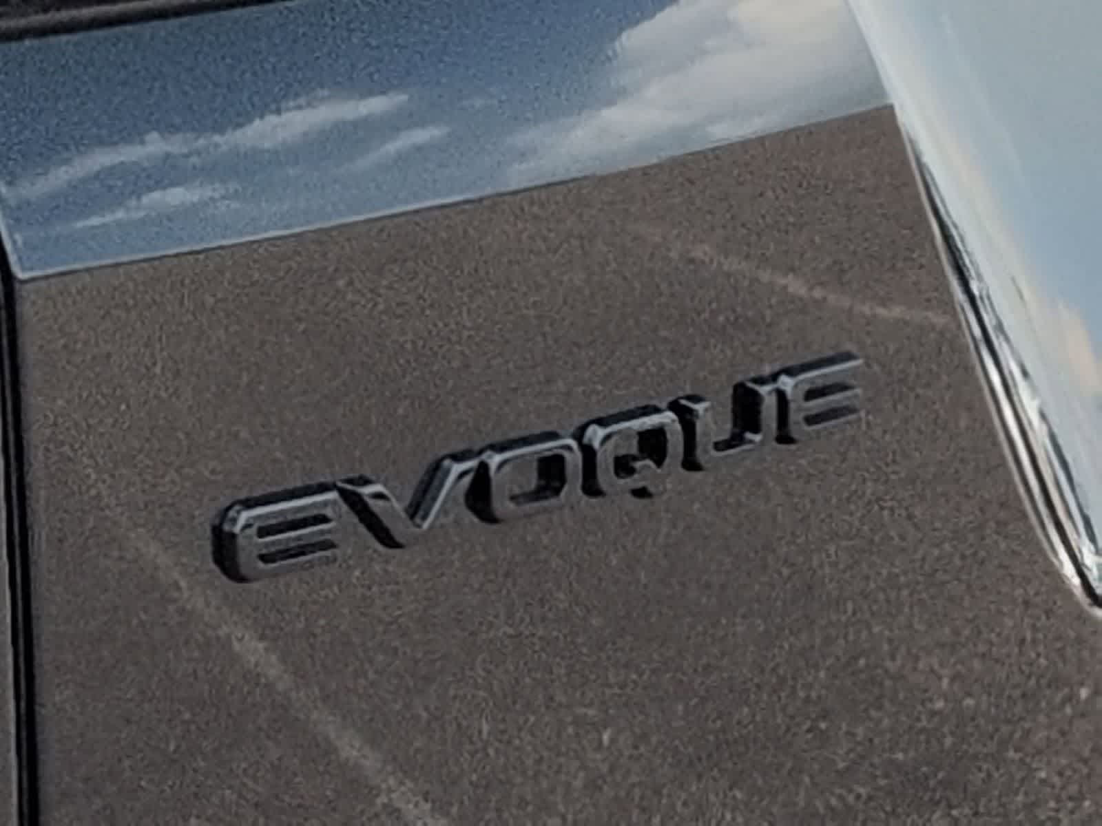 Thumbnail: 2026 Land Rover Range Rover Evoque - 12