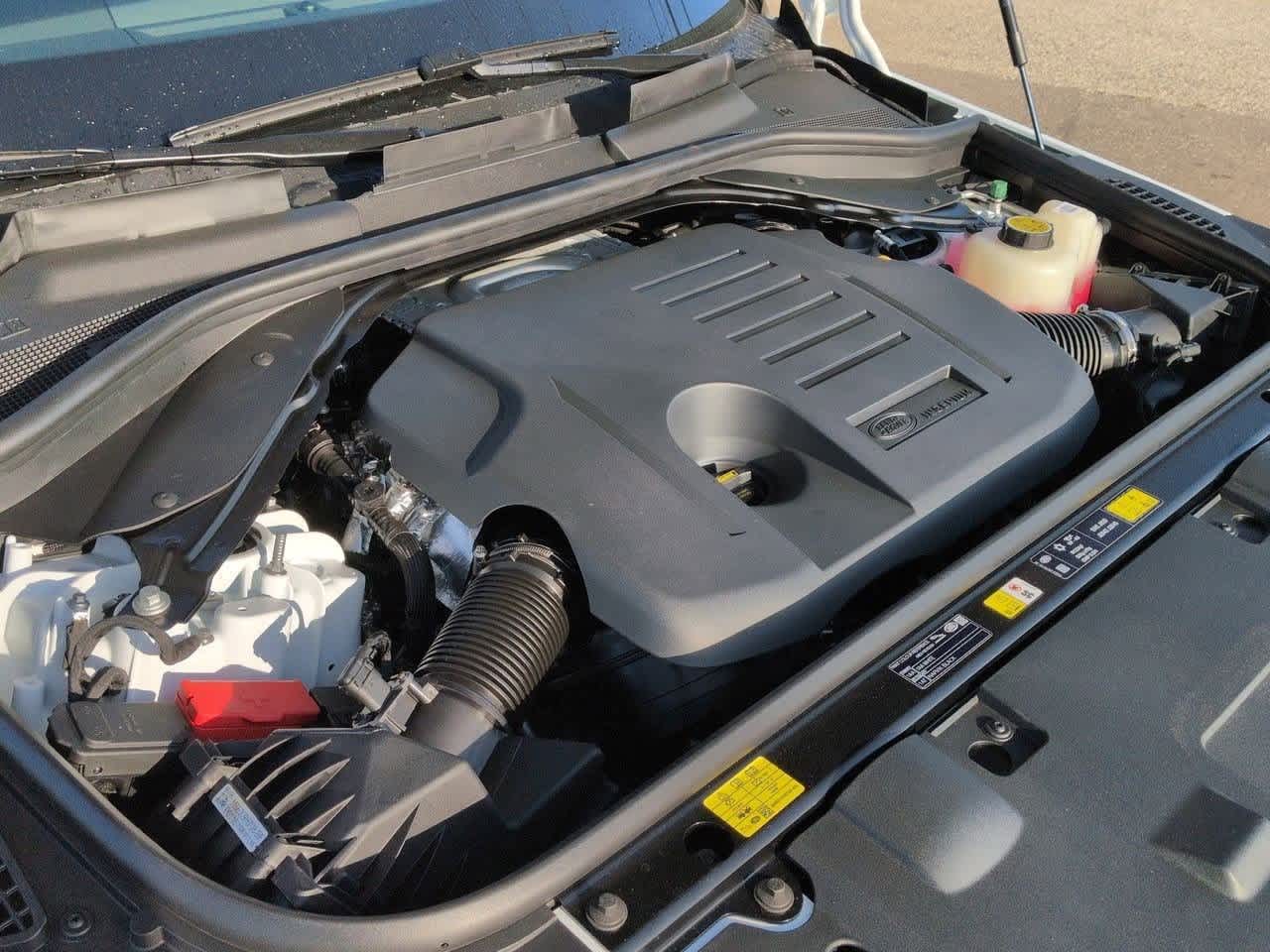 Thumbnail: 2025 Land Rover Range Rover Sport - 14