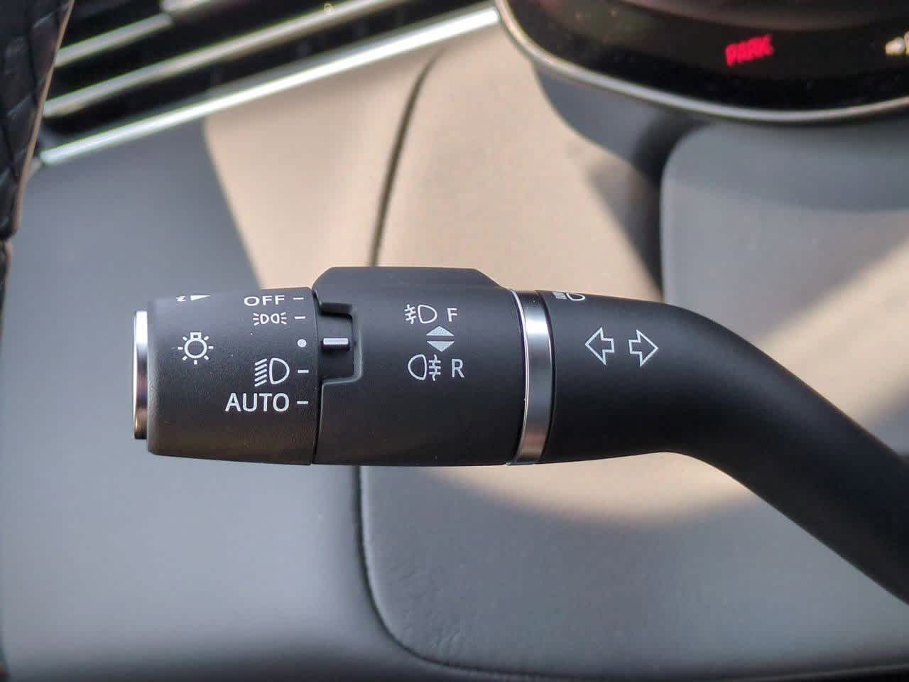 Thumbnail: 2025 Land Rover Range Rover Sport - 26