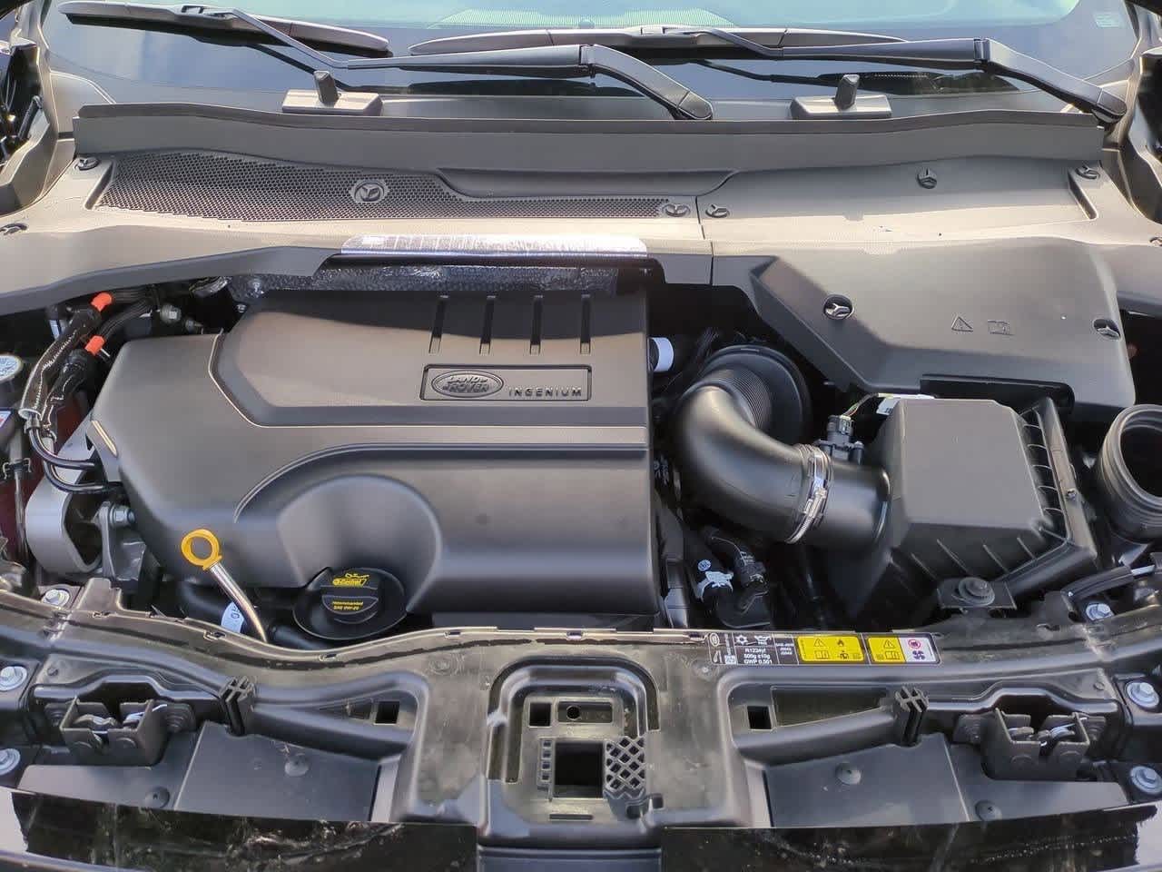 Thumbnail: 2025 Land Rover Discovery Sport - 14