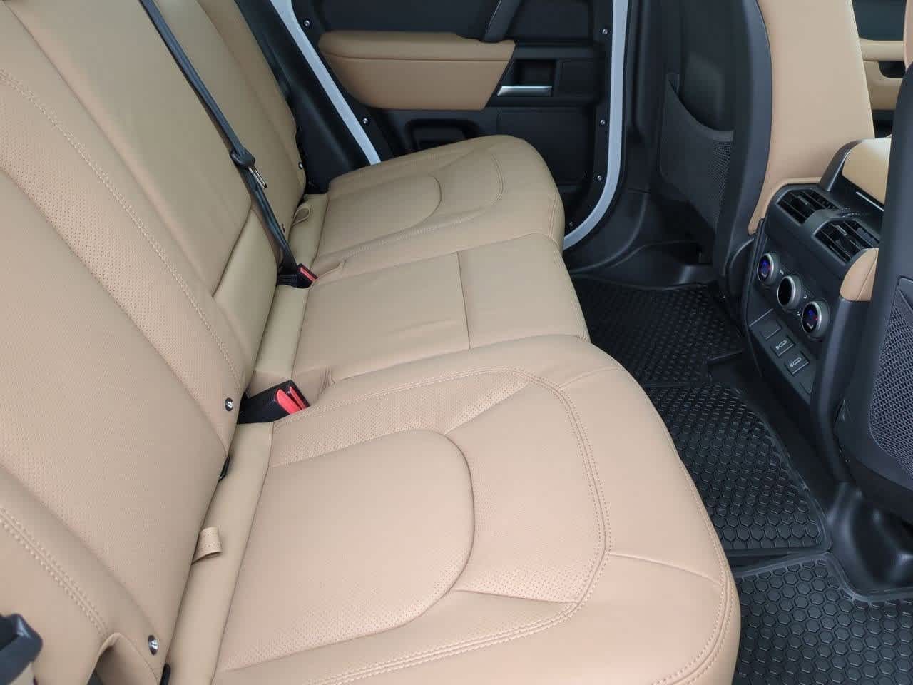 Thumbnail: 2026 Land Rover Defender - 21