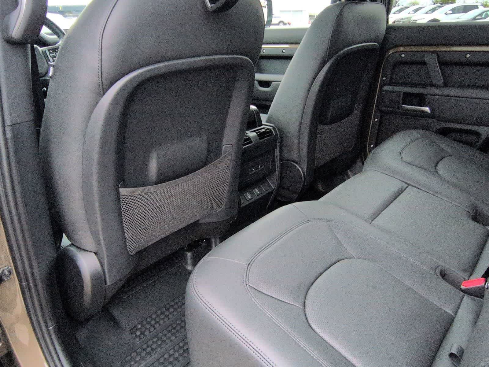 Thumbnail: 2026 Land Rover Defender - 18