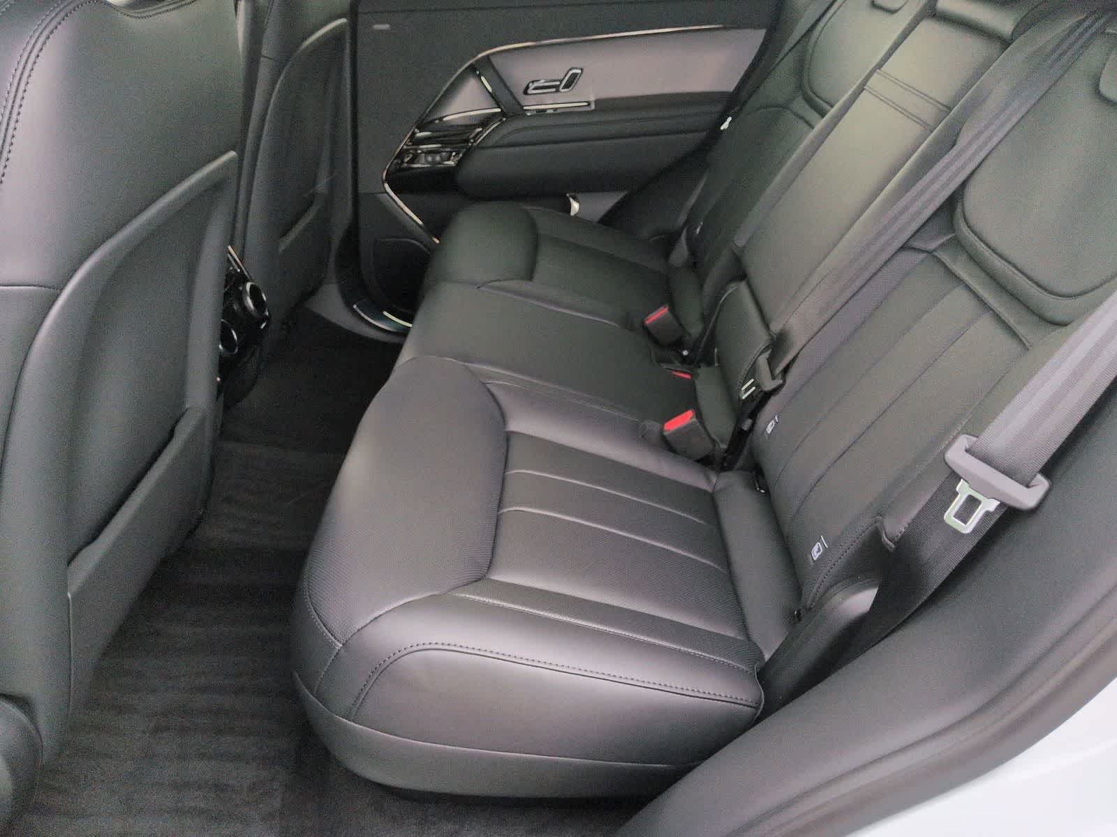 Thumbnail: 2026 Land Rover Range Rover Sport - 18