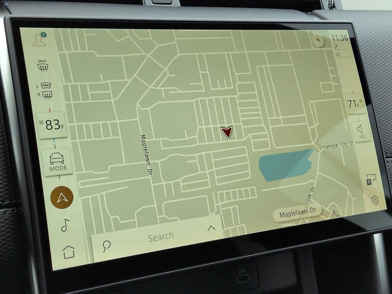 Thumbnail: 2026 Land Rover Discovery Sport - 29