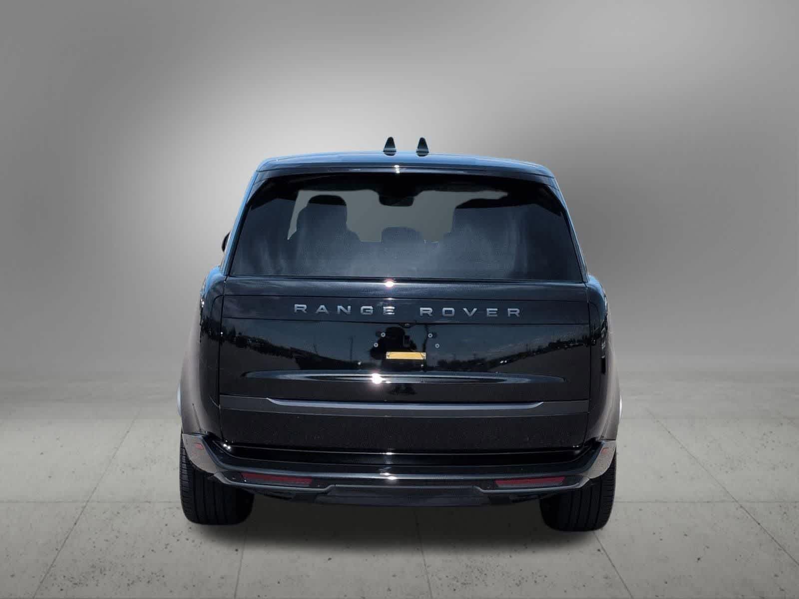 Thumbnail: 2025 Land Rover Range Rover - 5