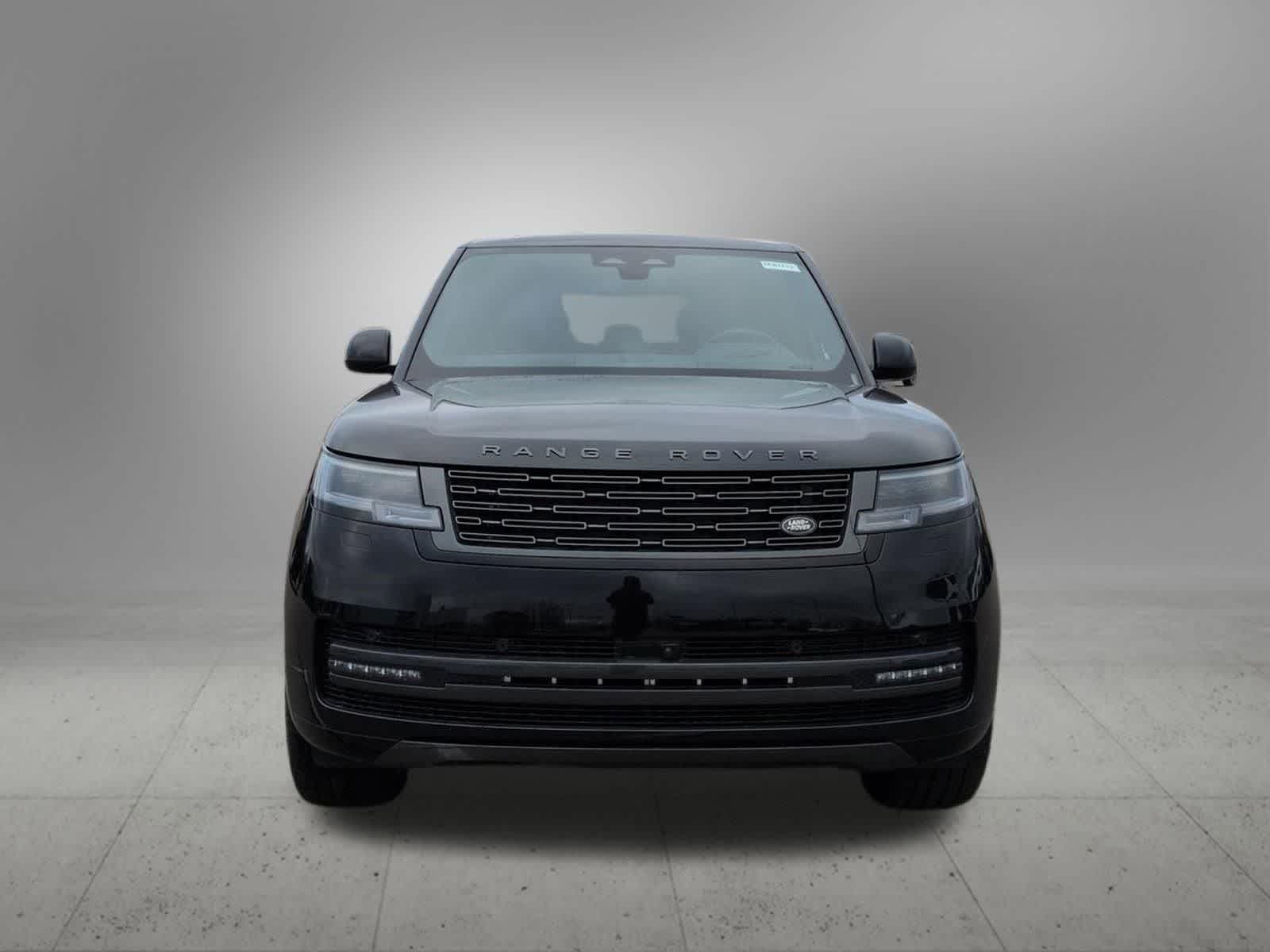 Thumbnail: 2026 Land Rover Range Rover - 9