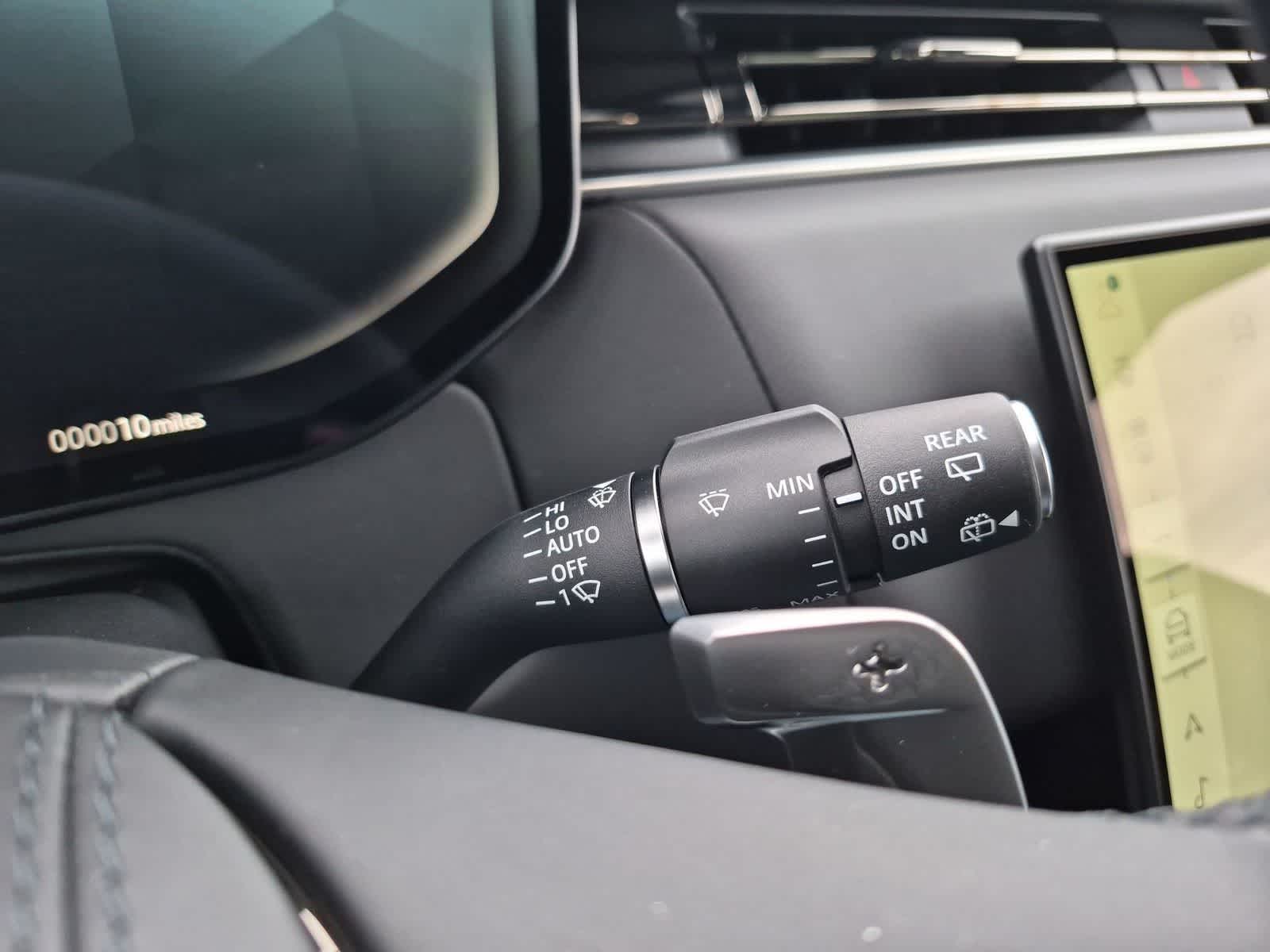 Thumbnail: 2026 Land Rover Range Rover Sport - 26