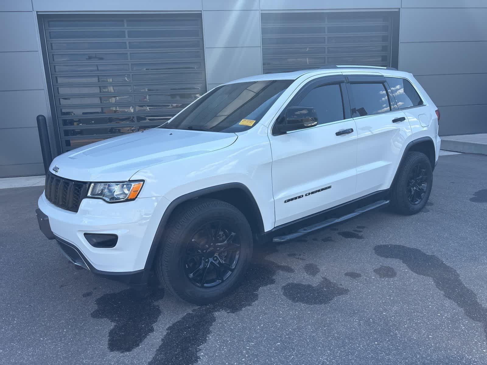 2019 Jeep Grand Cherokee Limited photo 2