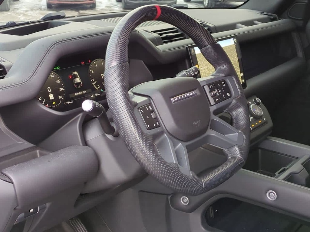 Used 2025 Land Rover Defender 110 X-Dynamic SE SUV