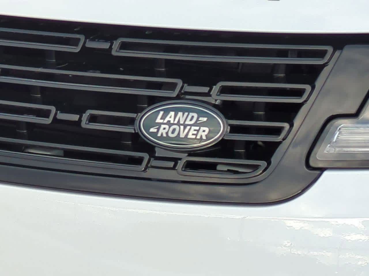 Thumbnail: 2026 Land Rover Range Rover Sport - 11