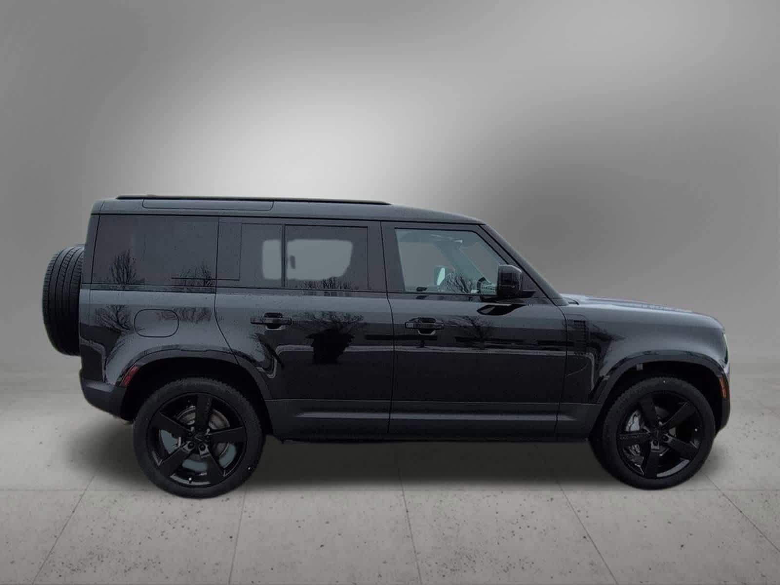 Thumbnail: 2026 Land Rover Defender - 7