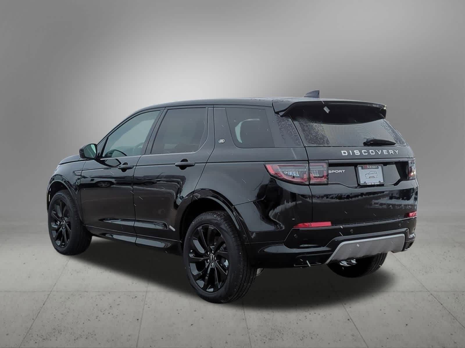 Thumbnail: 2025 Land Rover Discovery Sport - 4