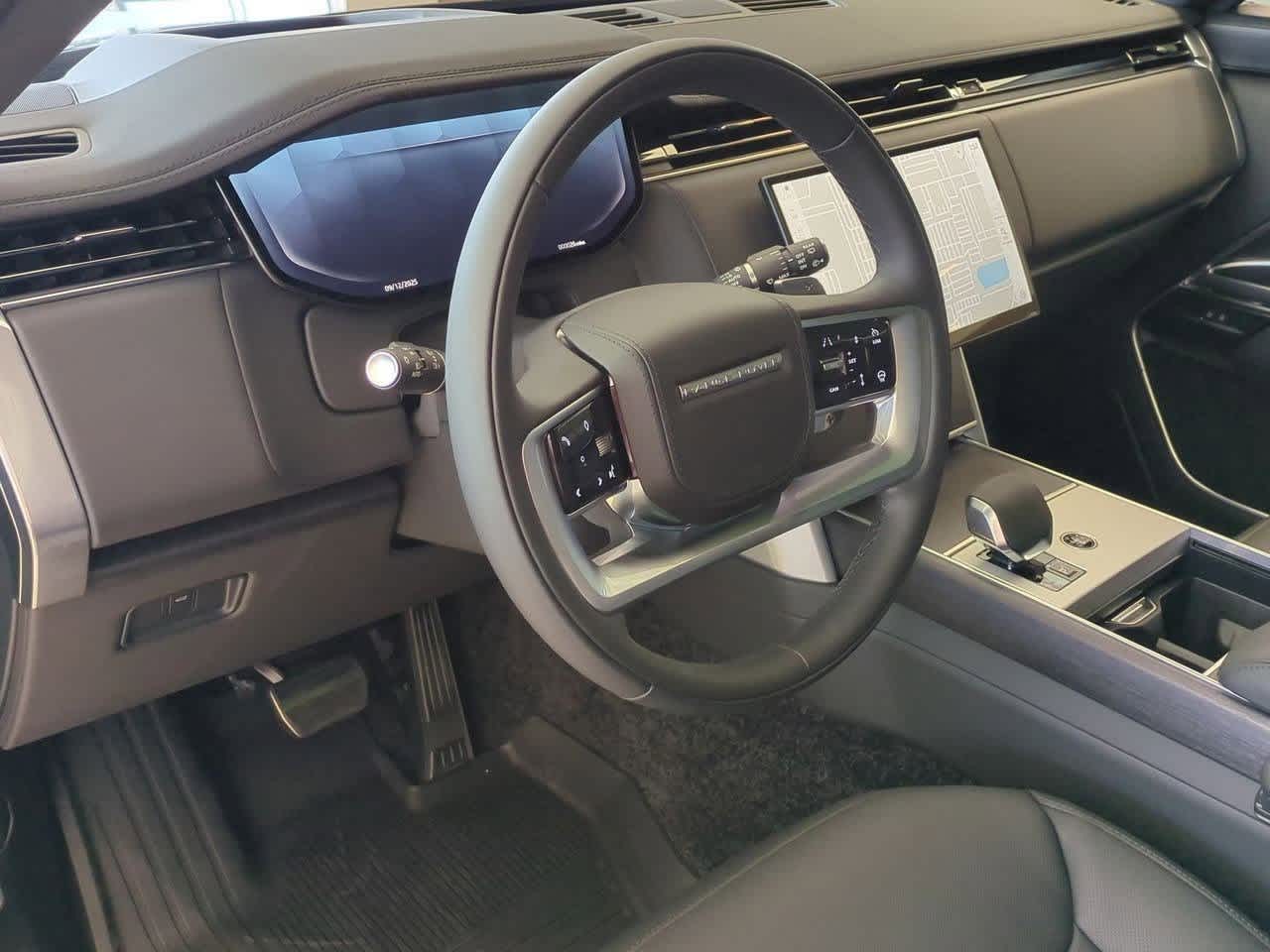 Thumbnail: 2025 Land Rover Range Rover - 2