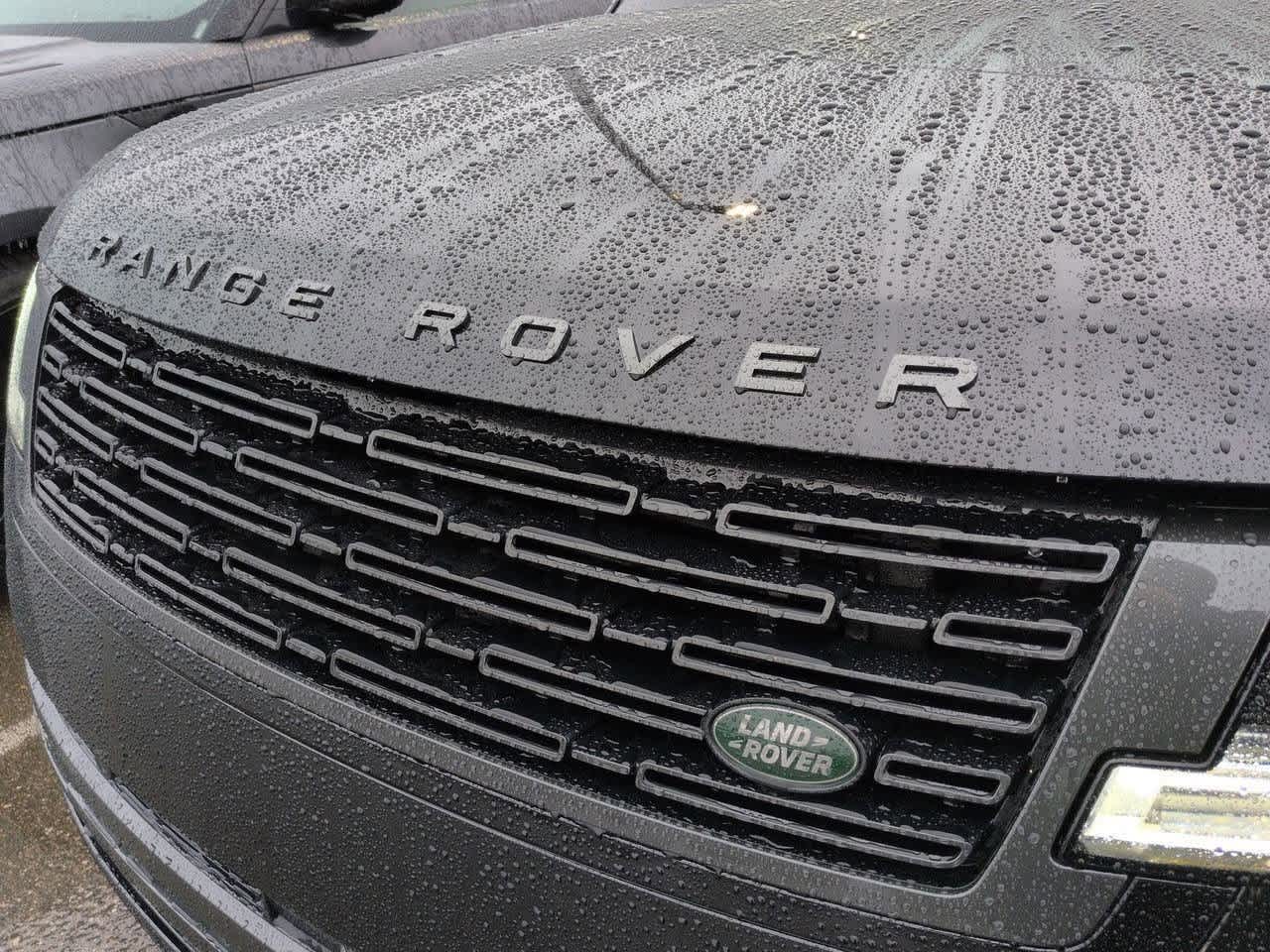 Thumbnail: 2026 Land Rover Range Rover - 12