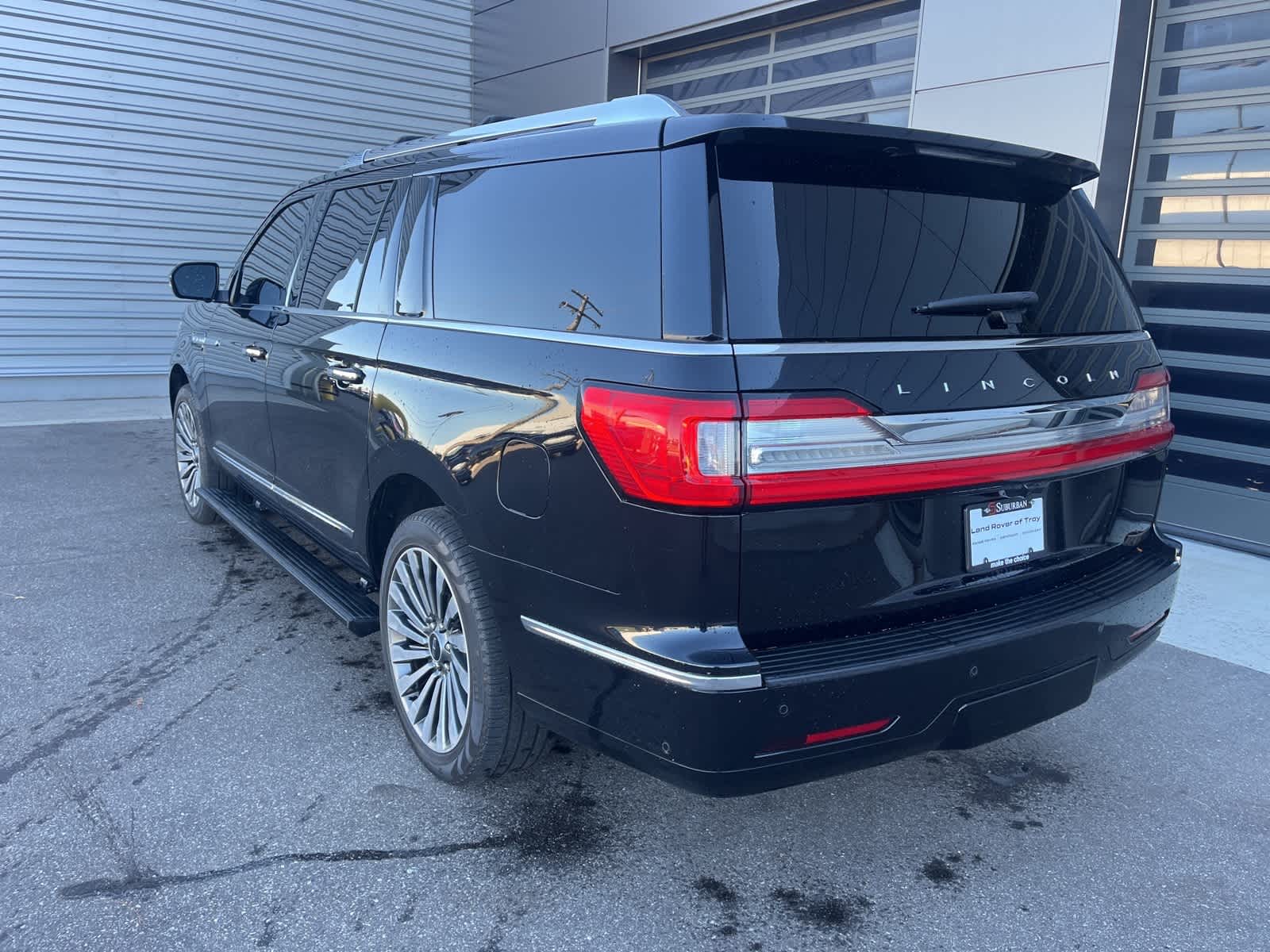 2019 Lincoln Navigator L Reserve photo 3