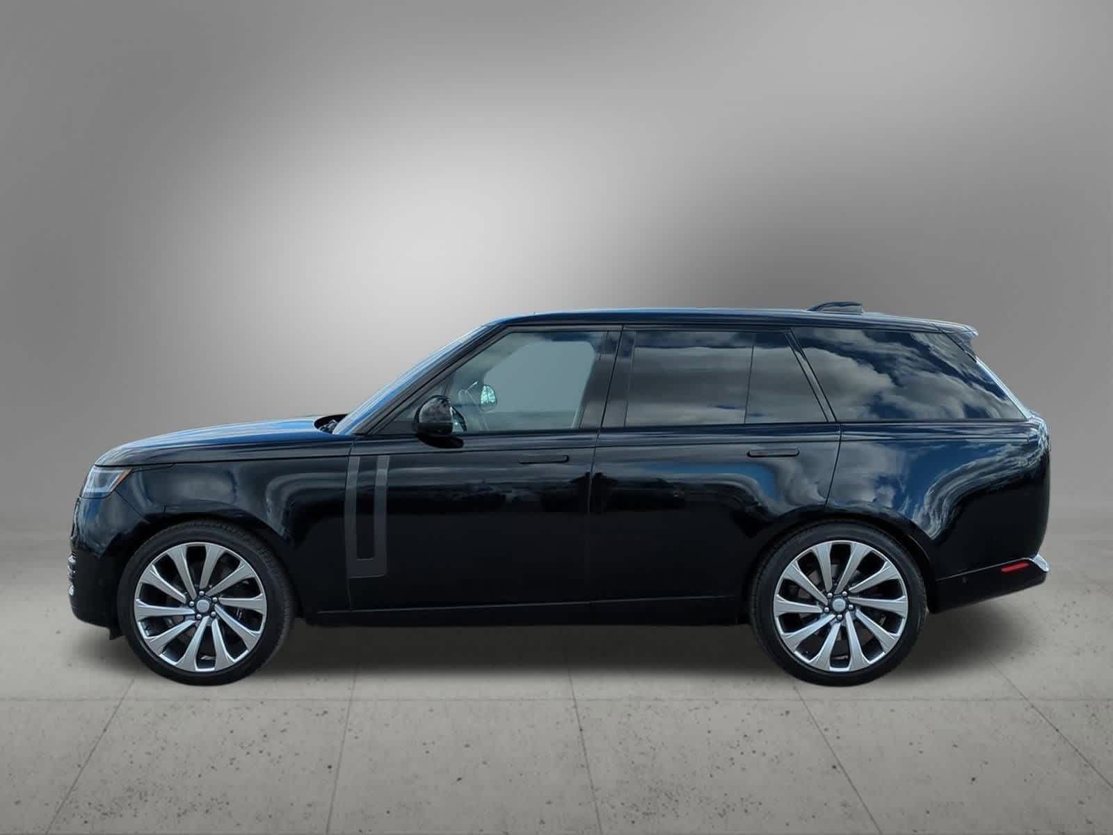 2023 Land Rover Range Rover Autobiography photo 3