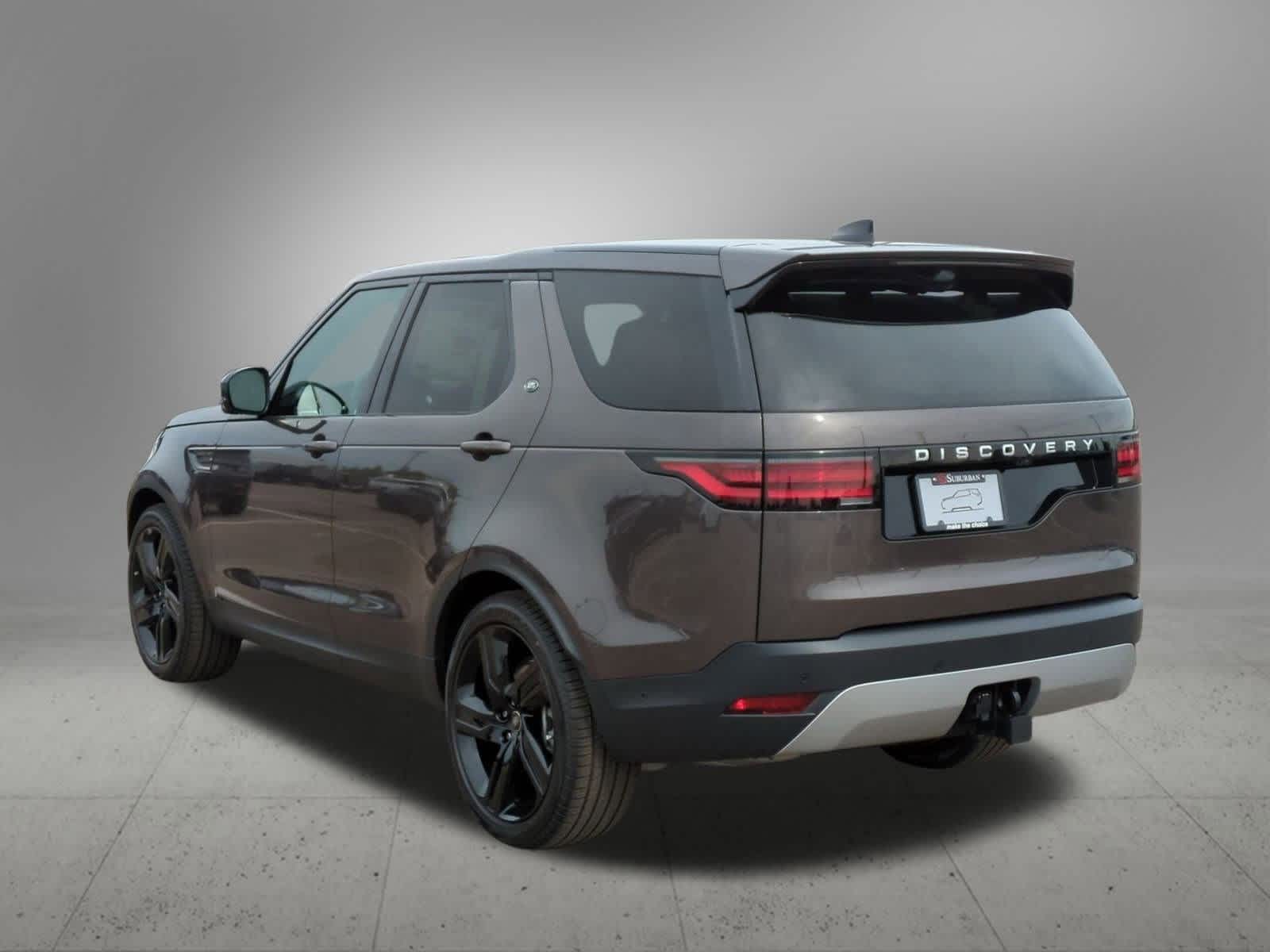 2025 Land Rover Discovery P300 S photo 4