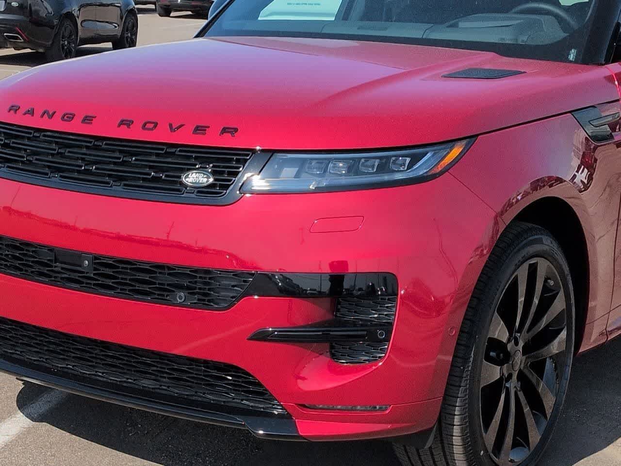 Thumbnail: 2026 Land Rover Range Rover Sport - 10