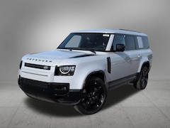 2026 Land Rover Defender 130 X-Dynamic SE SUV