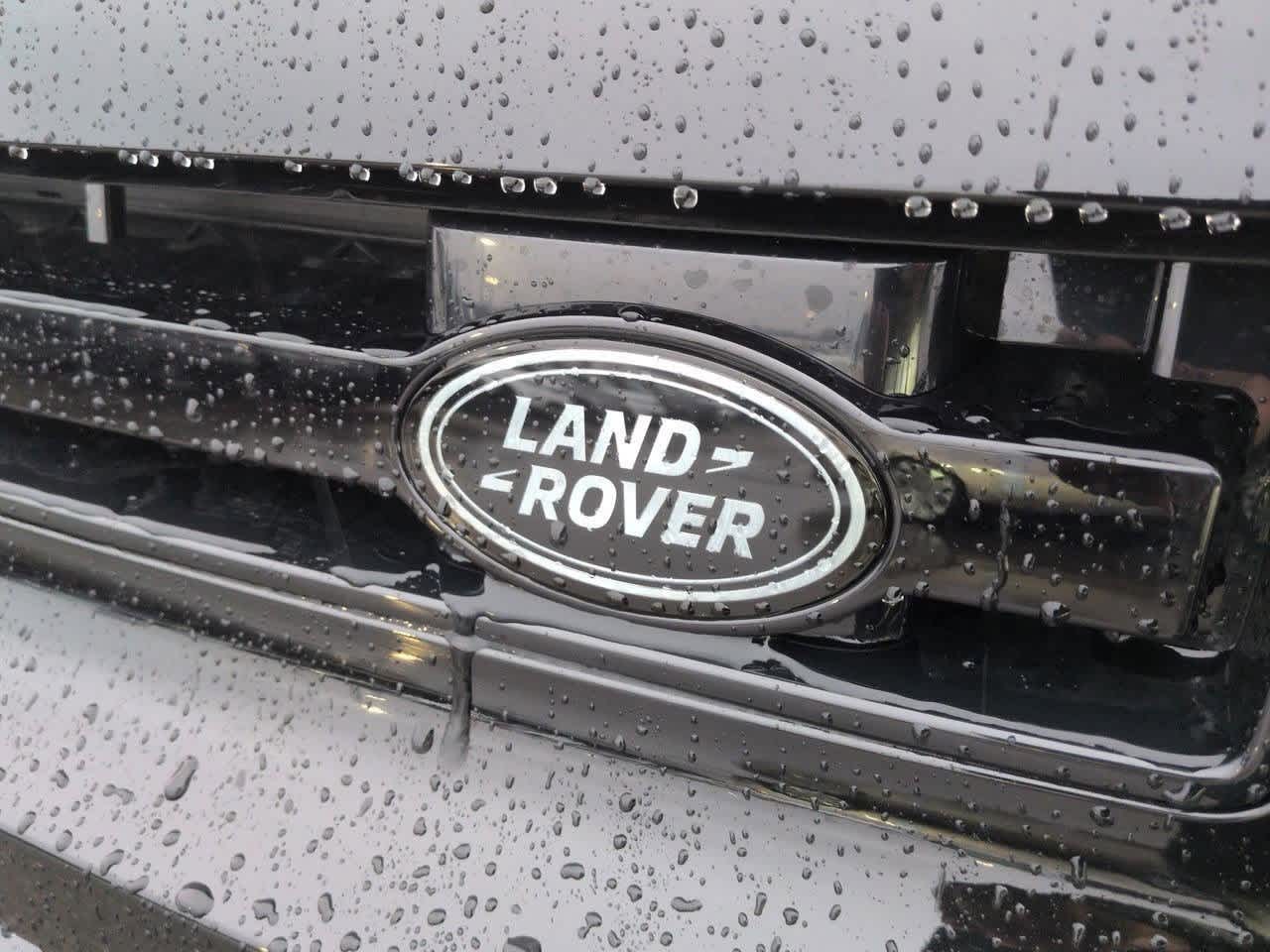 Thumbnail: 2025 Land Rover Defender - 11