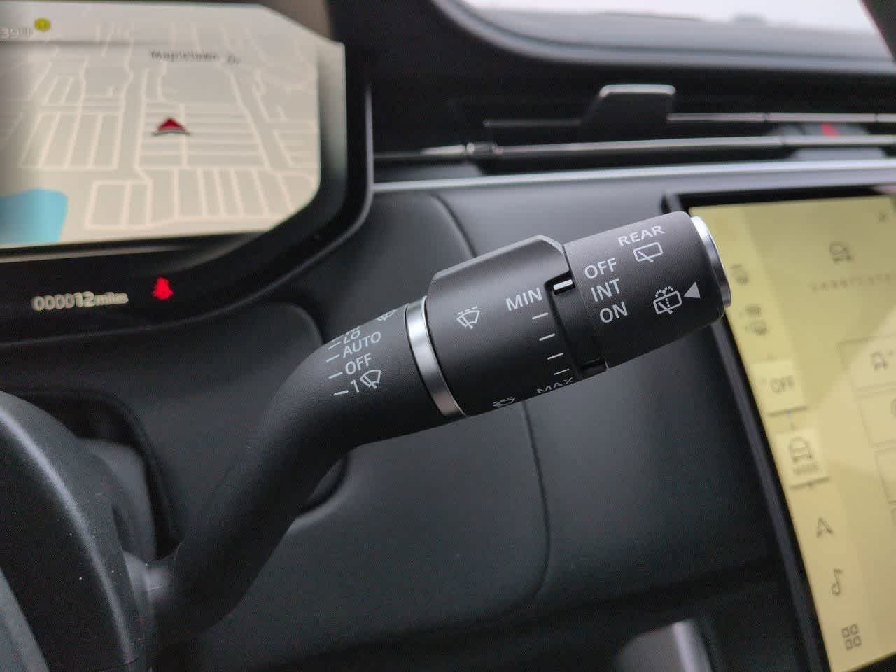 Thumbnail: 2026 Land Rover Range Rover - 27