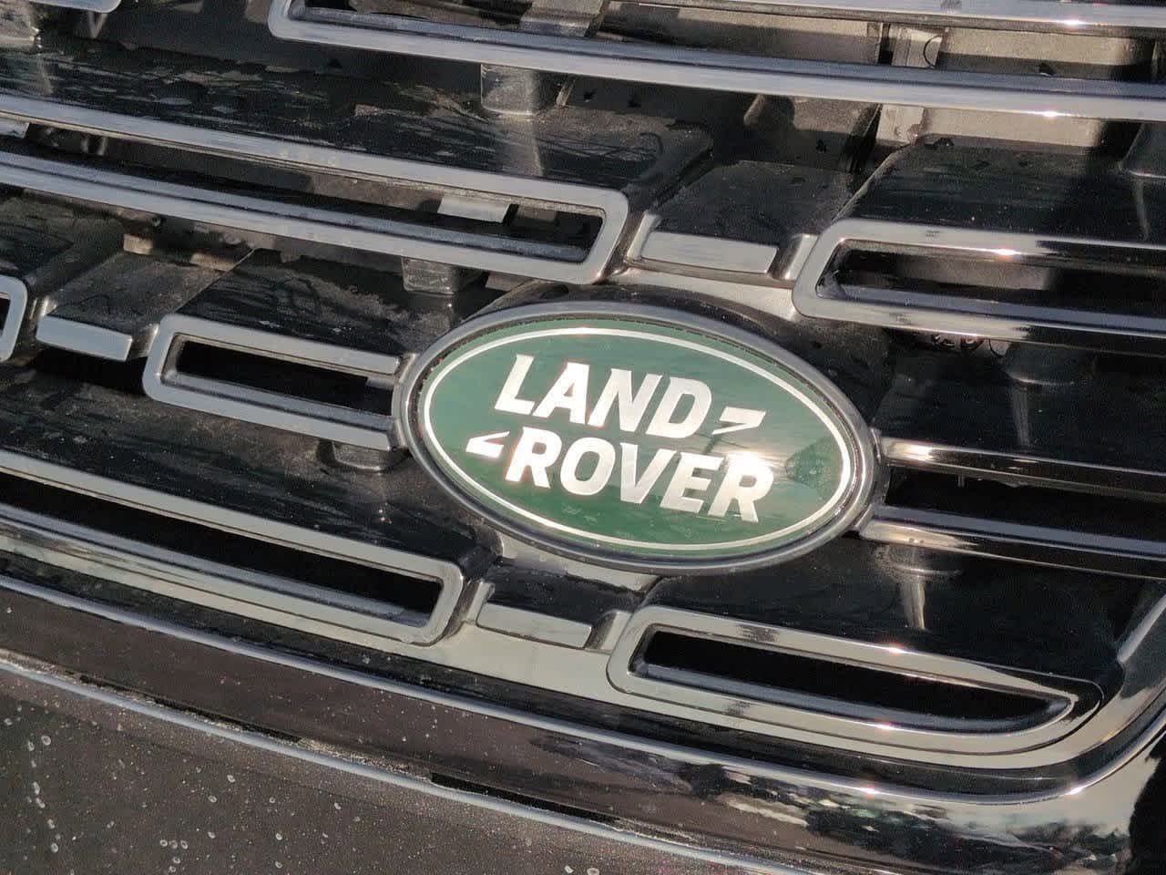 Thumbnail: 2026 Land Rover Range Rover Sport - 11