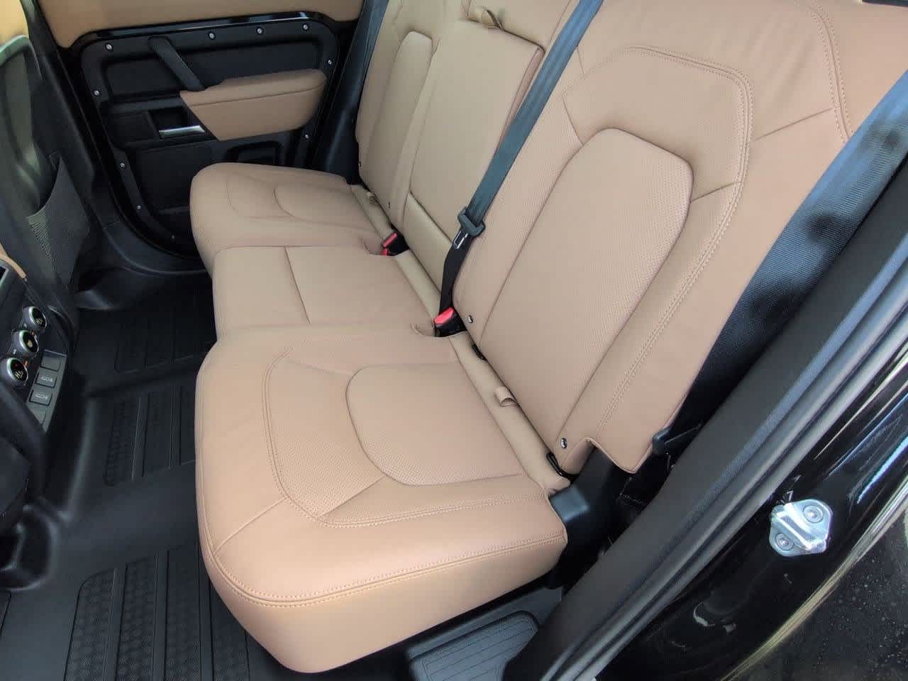 Thumbnail: 2026 Land Rover Defender - 20