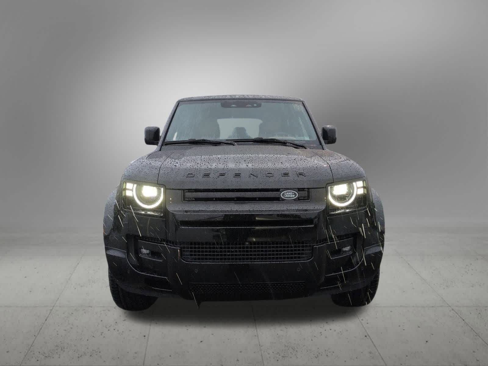 Thumbnail: 2025 Land Rover Defender - 9