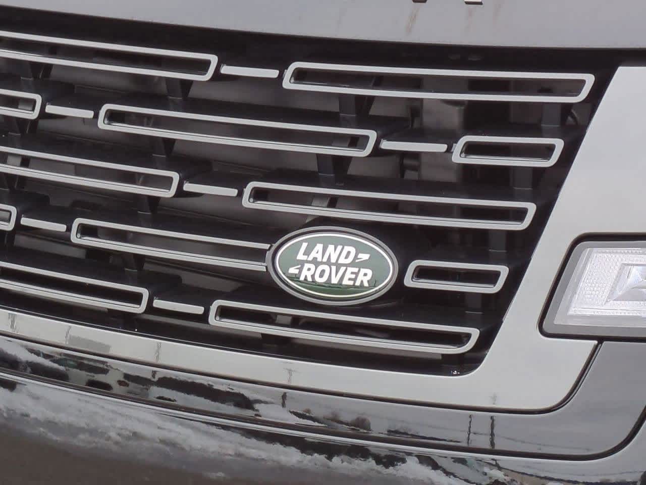 Thumbnail: 2025 Land Rover Range Rover - 11