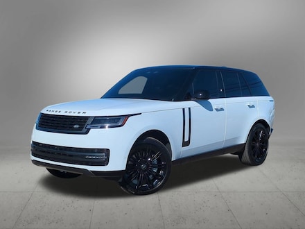 2025 Land Rover Range Rover P530 SE SUV