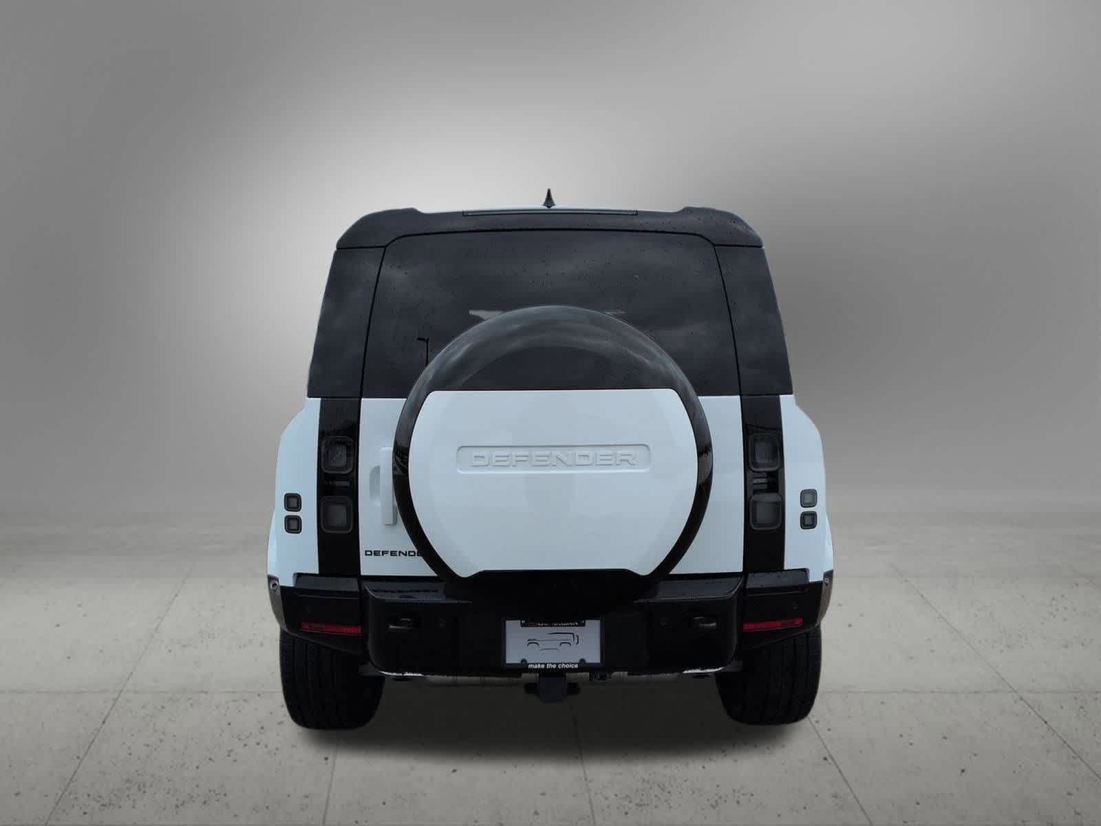 Thumbnail: 2026 Land Rover Defender - 5