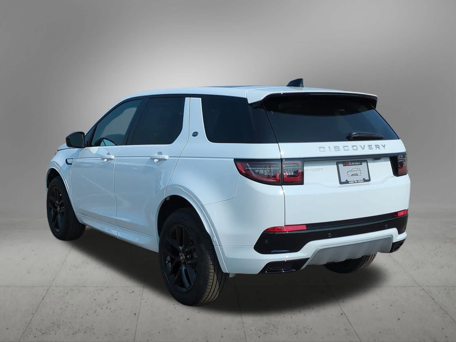 2025 Land Rover Discovery Sport S photo 4