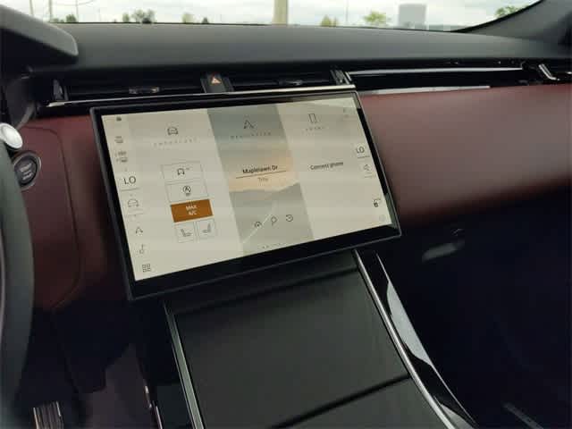 2025 Land Rover Range Rover Velar Dynamic SE 21