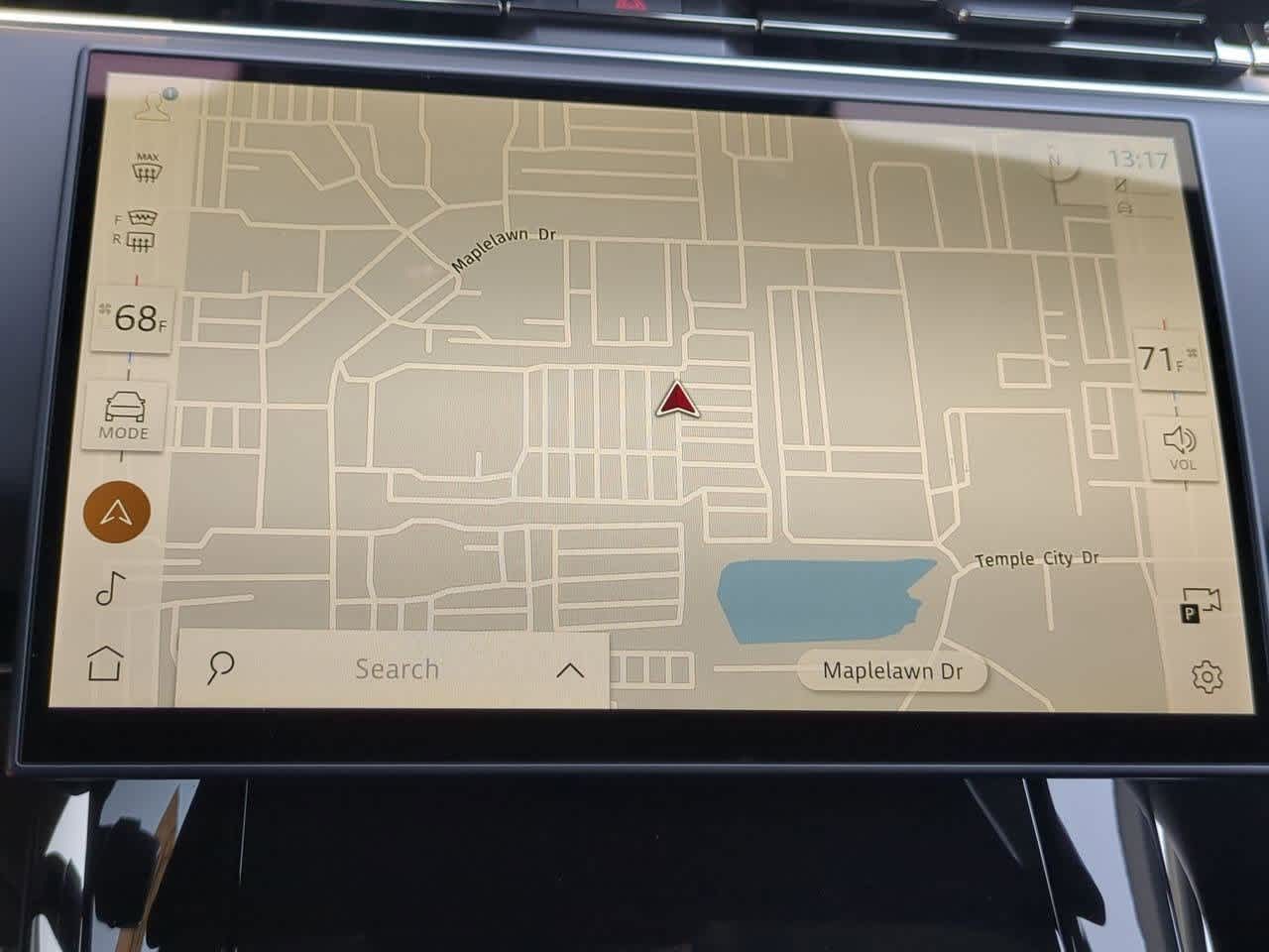 Thumbnail: 2025 Land Rover Range Rover Sport - 28