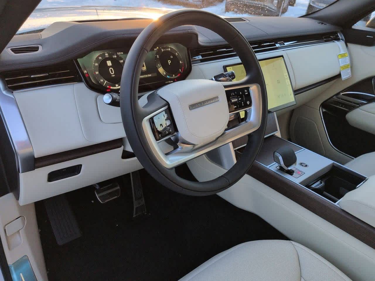 Thumbnail: 2026 Land Rover Range Rover - 2