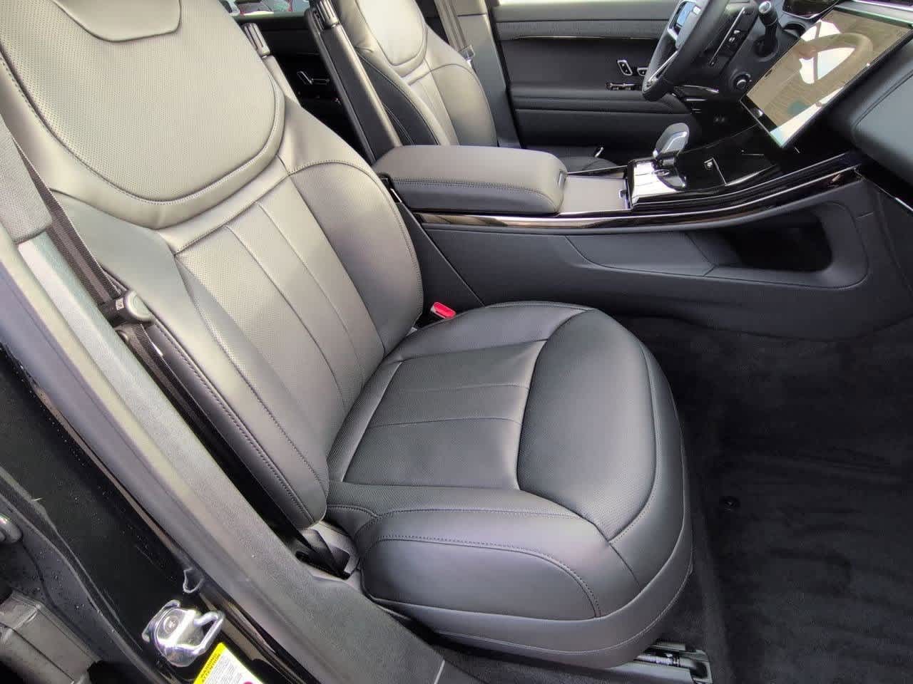 Thumbnail: 2026 Land Rover Range Rover Sport - 23