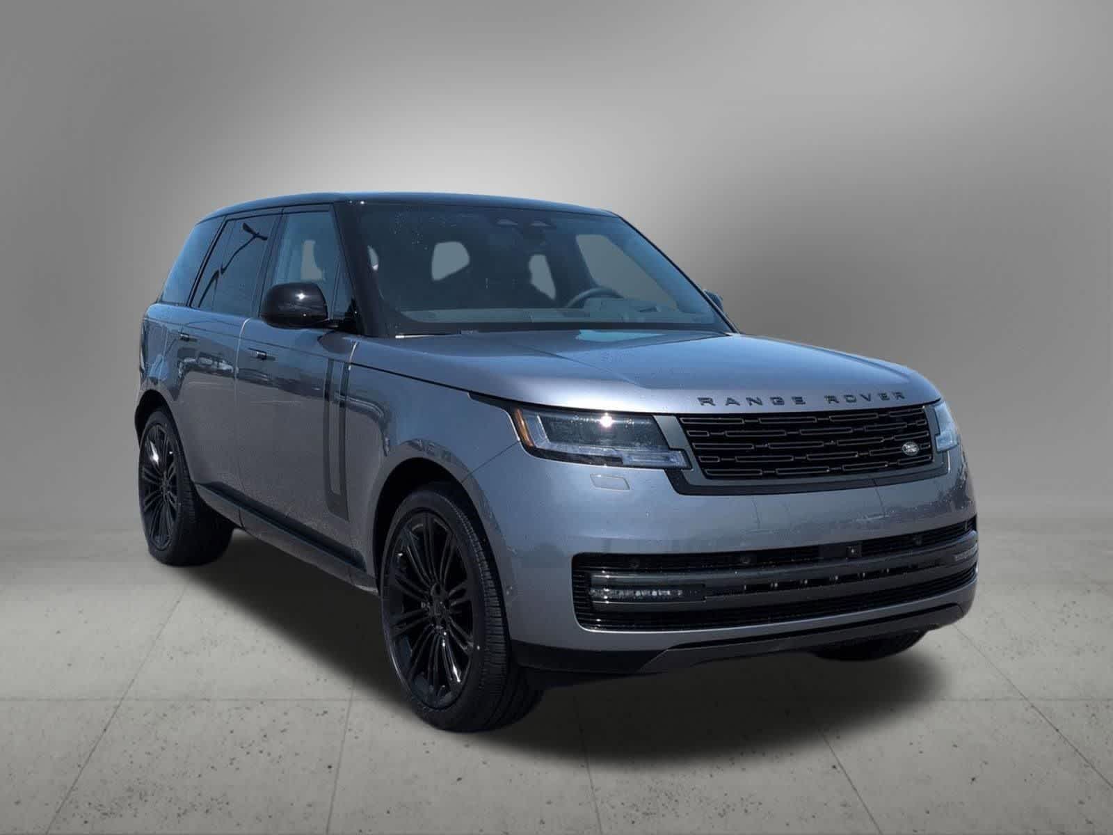 Thumbnail: 2026 Land Rover Range Rover - 8