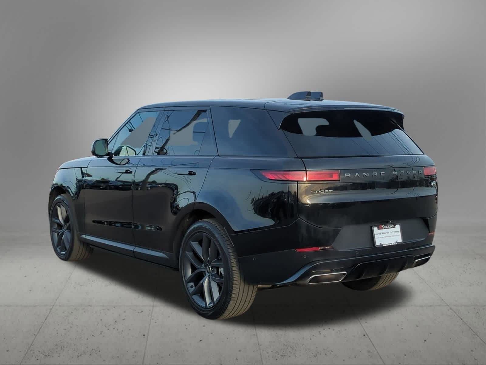 2023 Land Rover Range Rover Sport SE photo 4