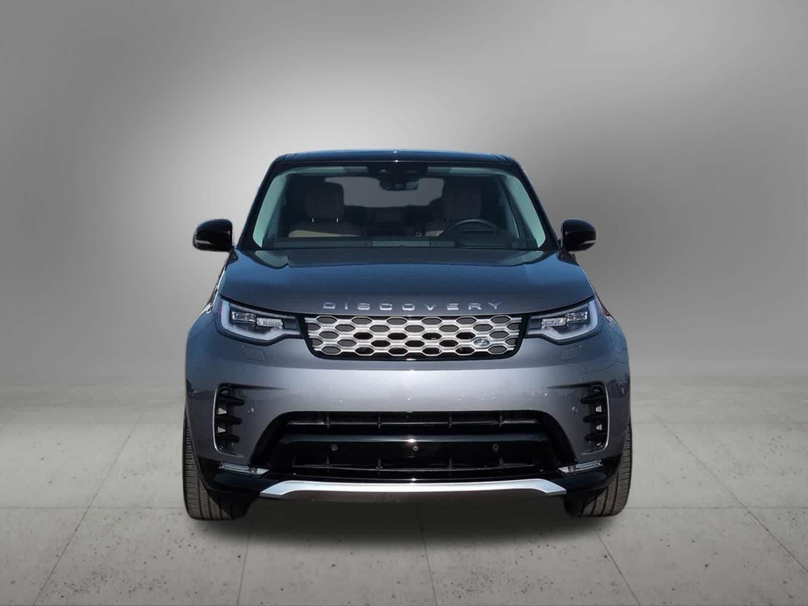 Thumbnail: 2025 Land Rover Discovery - 8