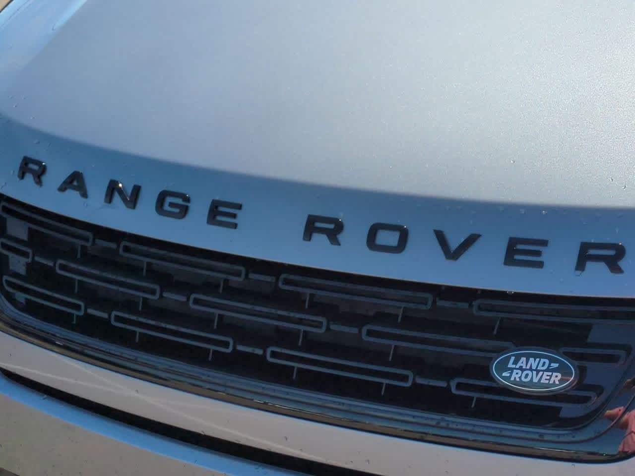 Thumbnail: 2026 Land Rover Range Rover Evoque - 11