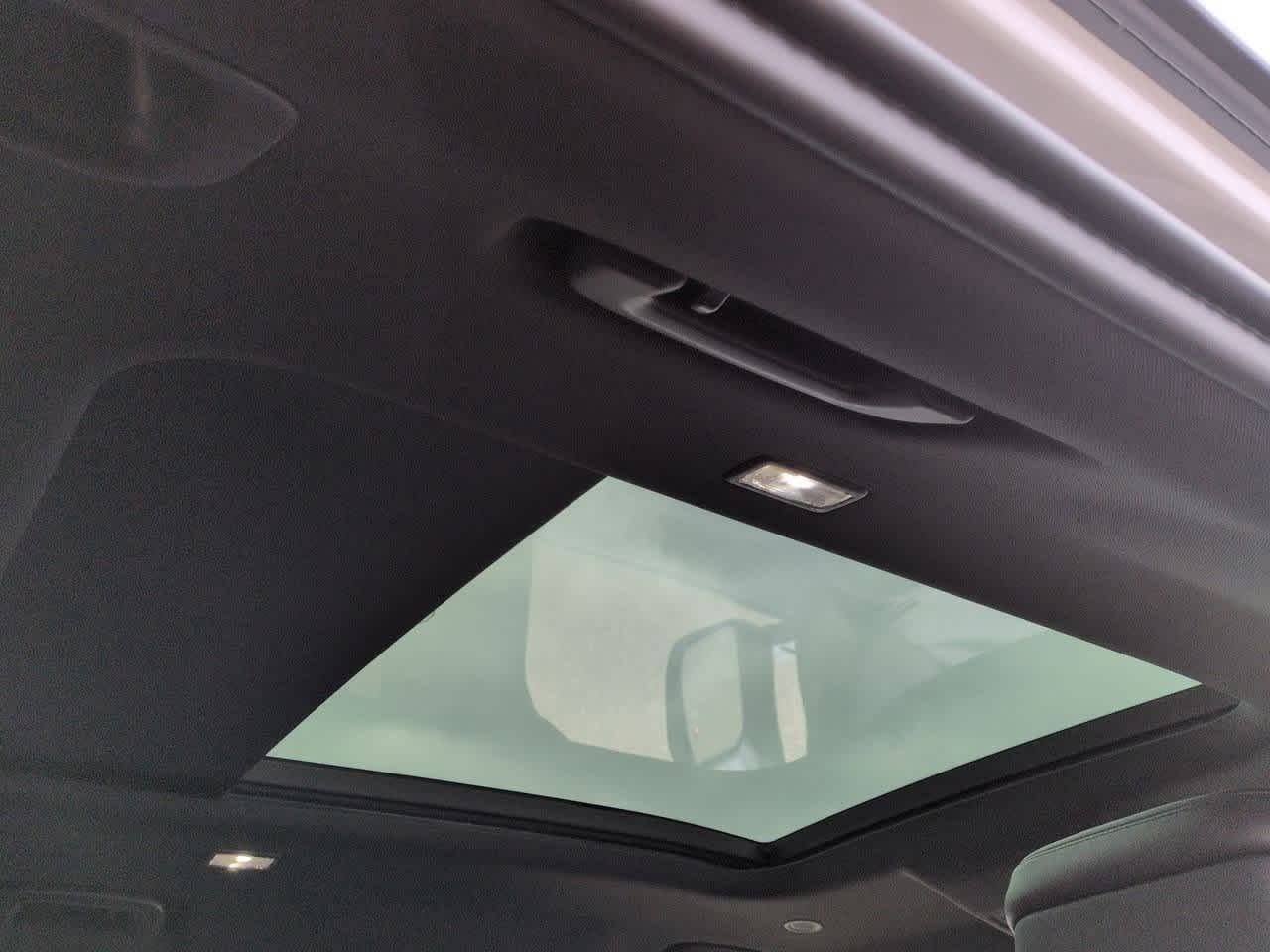 Thumbnail: 2026 Land Rover Defender - 22