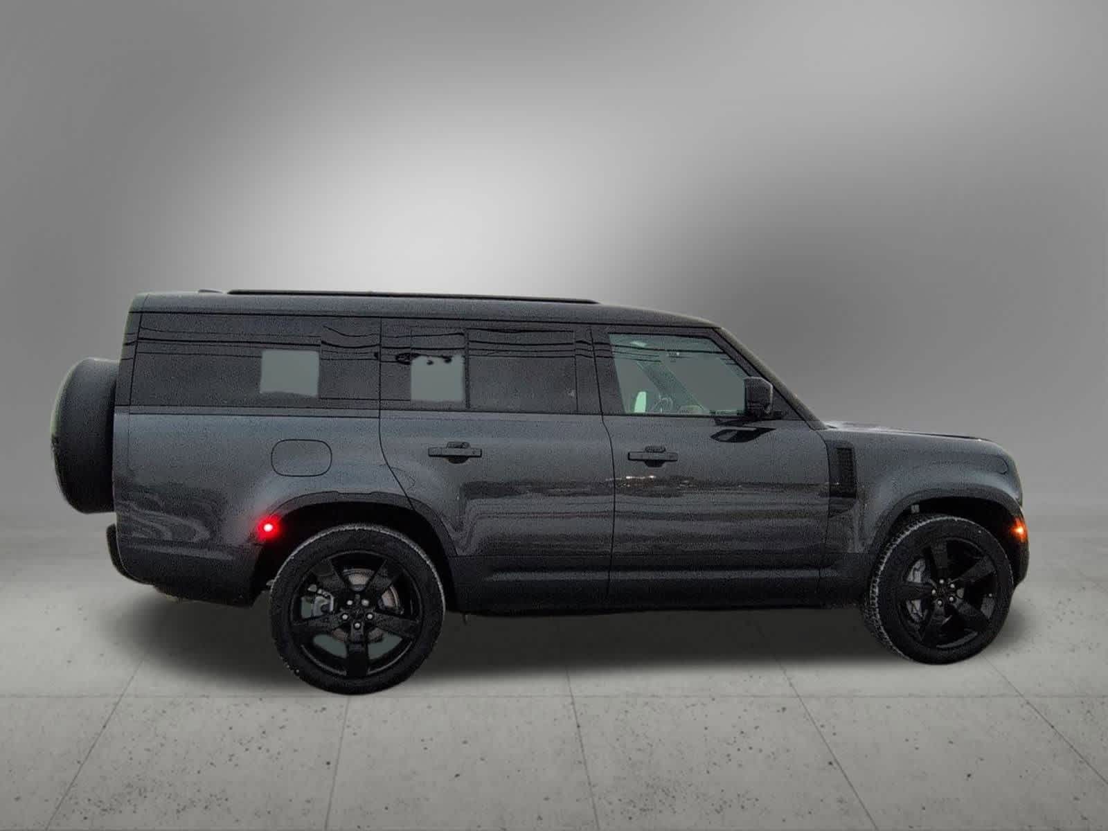 Thumbnail: 2025 Land Rover Defender - 7