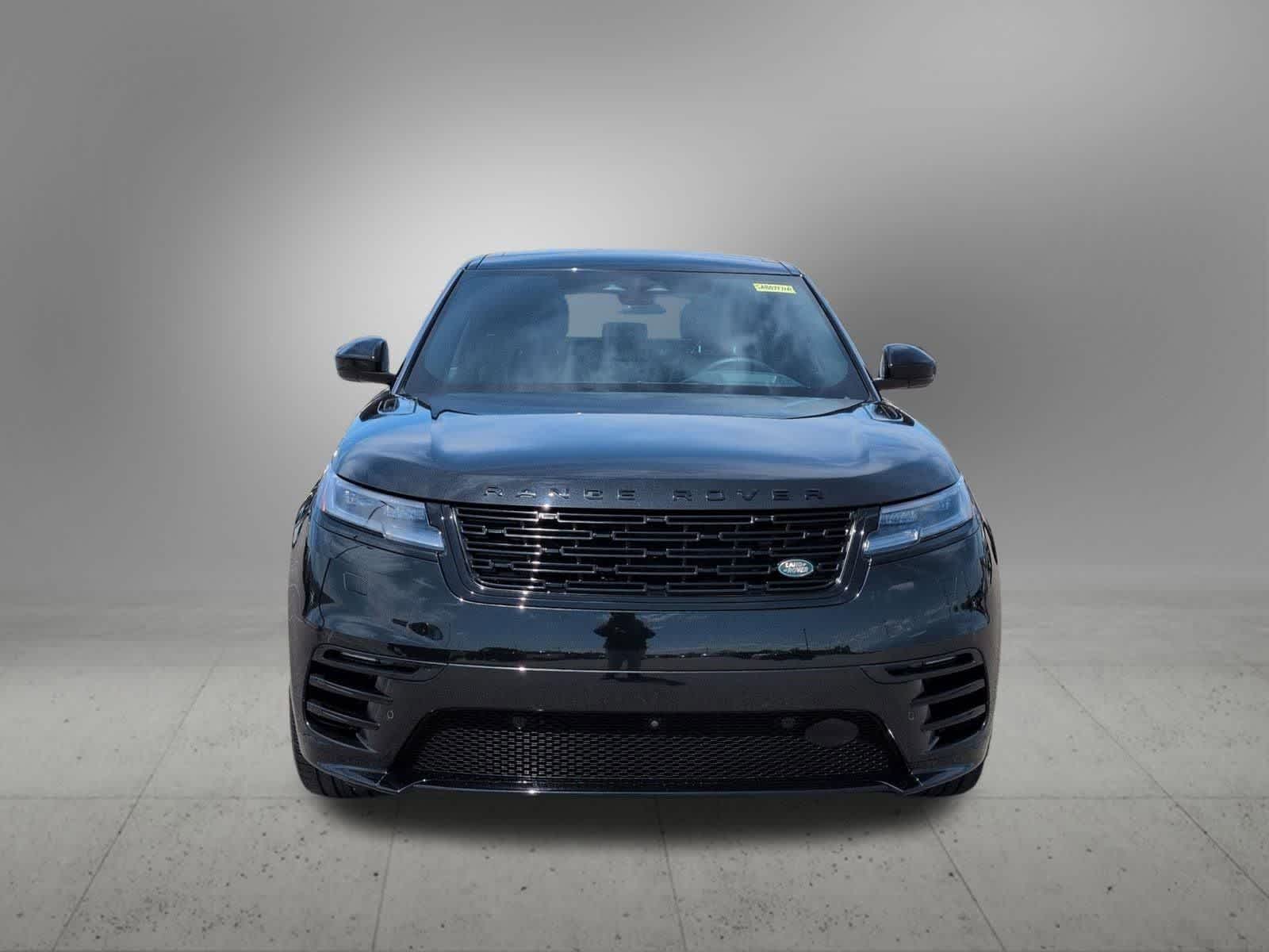 Thumbnail: 2025 Land Rover Range Rover Velar - 8