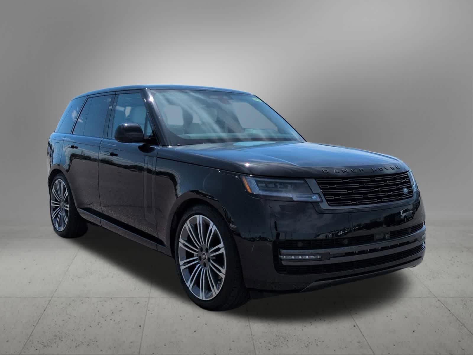 Thumbnail: 2025 Land Rover Range Rover - 8
