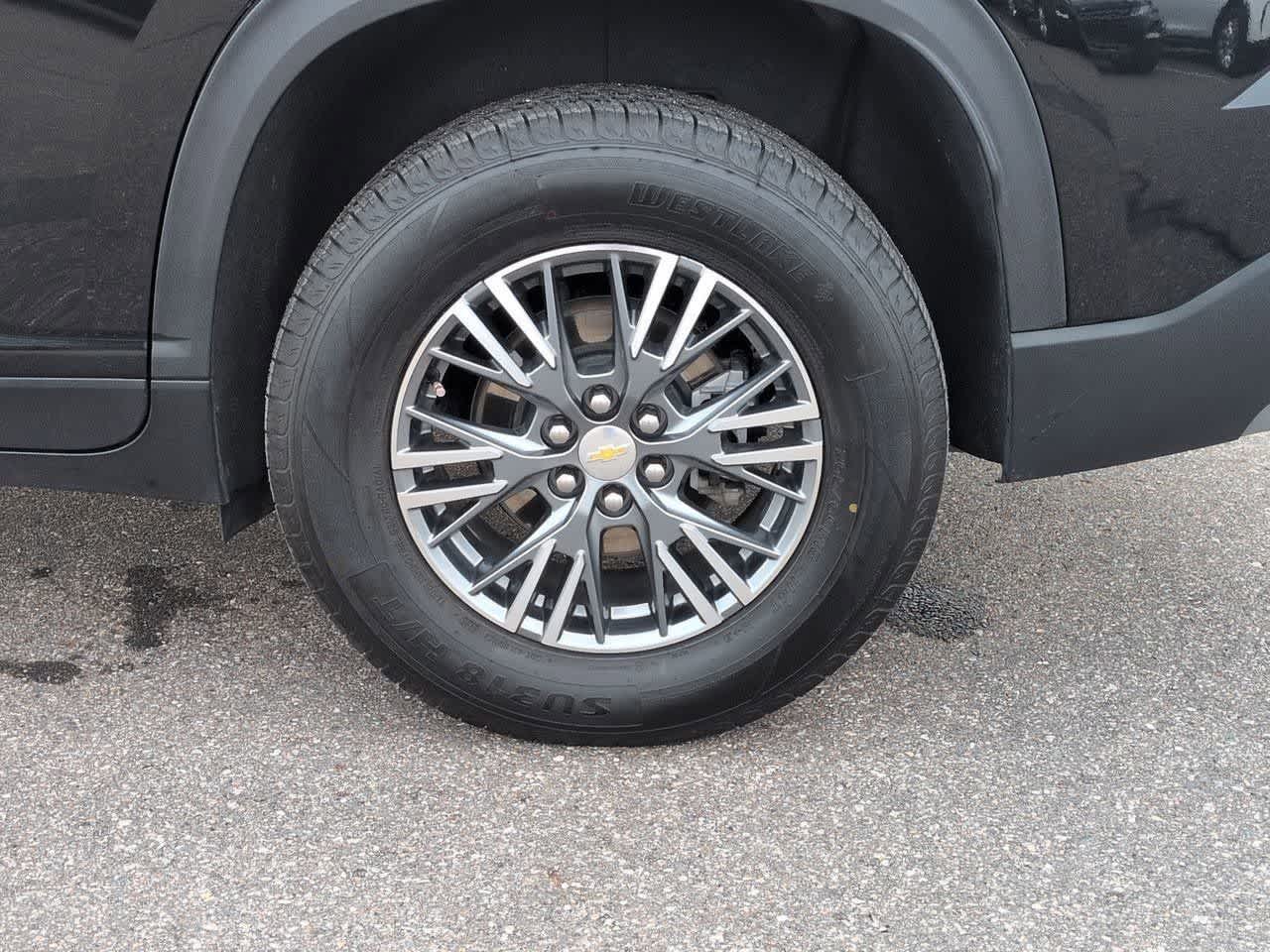 Thumbnail: 2024 Chevrolet Traverse - 13