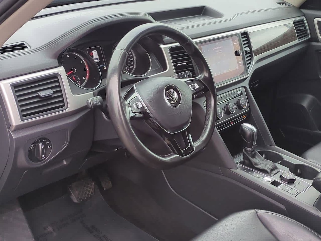 Used 2018 Volkswagen Atlas 3.6L V6 SE w/Technology 4MOTION SUV