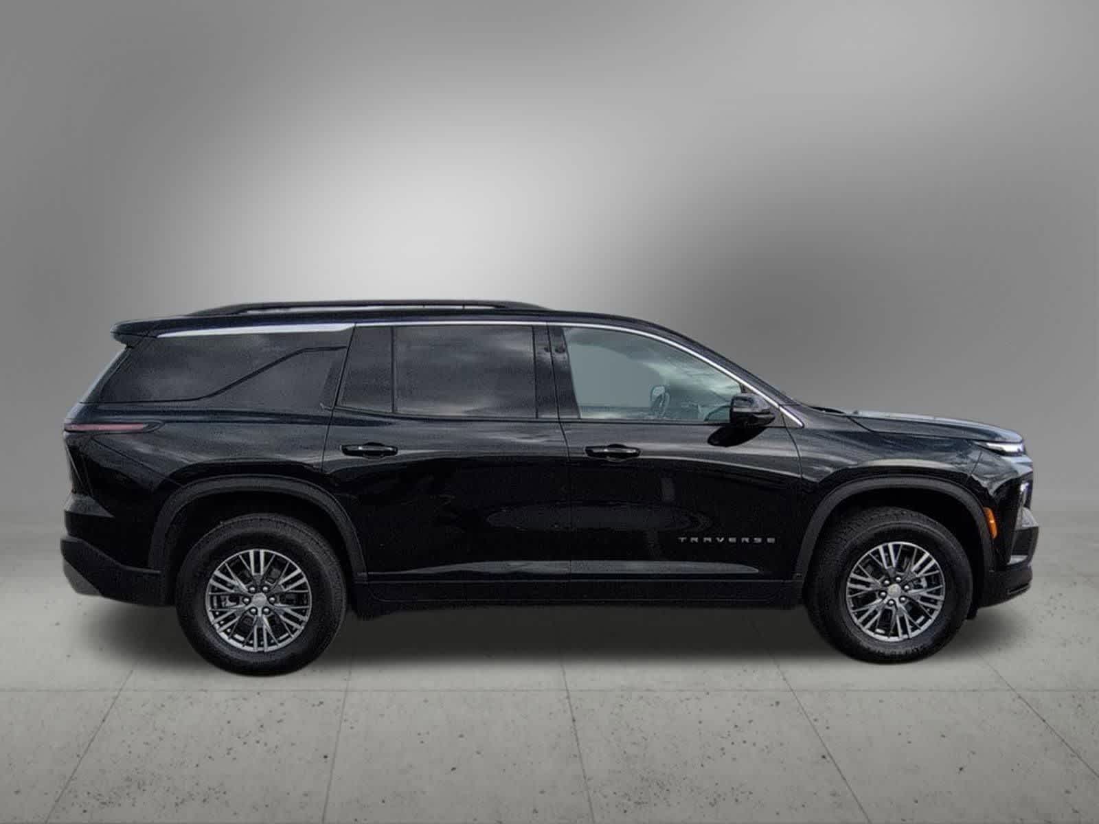Thumbnail: 2024 Chevrolet Traverse - 7
