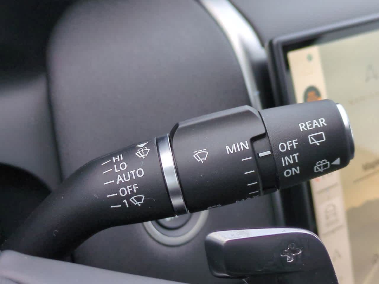 Thumbnail: 2025 Land Rover Discovery Sport - 27