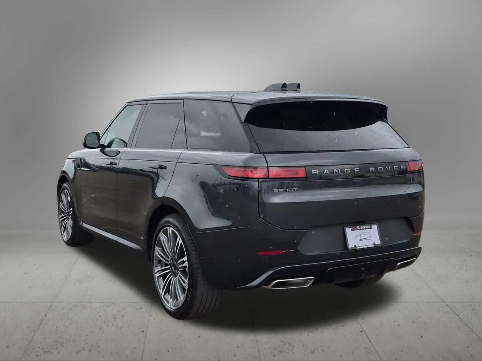 Thumbnail: 2026 Land Rover Range Rover Sport - 4